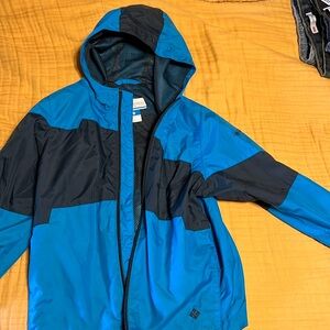 Great condition Kids Columbia rain jacket size 6.